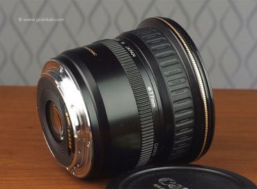 Canon EF 20-35mm 3.5-4.5 USM