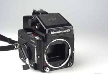 Mamiya M645 1000s + AE Prism Finder