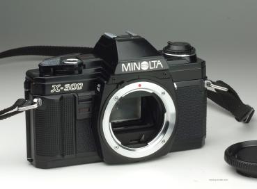 Minolta X-300 black