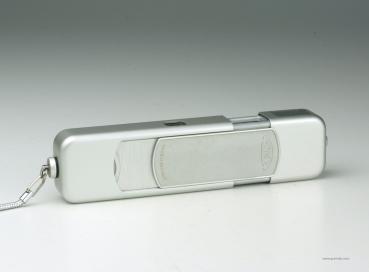 Minox B