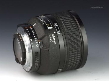 Nikon AF Nikkor 85mm f/1.4 D