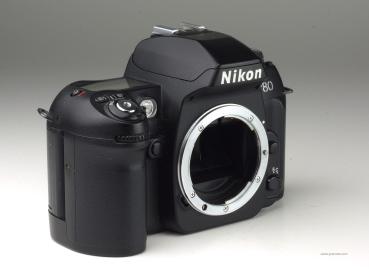 Nikon F80