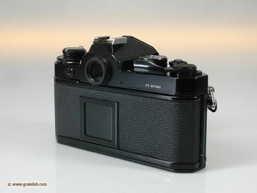 Nikon FE black