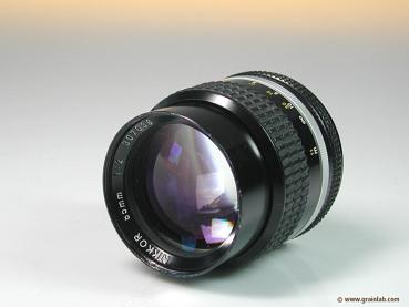 Nikon Nikkor 2.0/85mm AIS