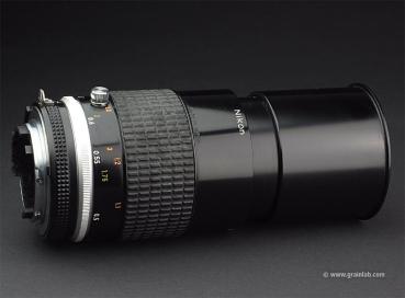 Nikon Micro-Nikkor 105mm f/4 AiS