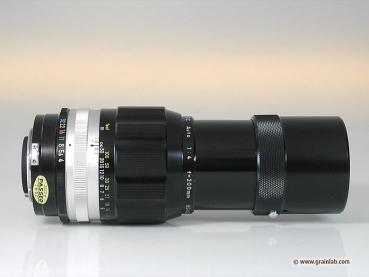 Nikon Nikkor-Q.C Auto 200mm f/4 im Neuzustand