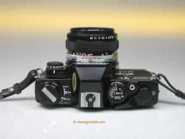 Olympus OM-10 black mit Manual Adapter und Zuiko 1.8/50mm