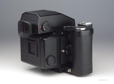 Zenza Bronica ETRS + AE-II Prism Finder