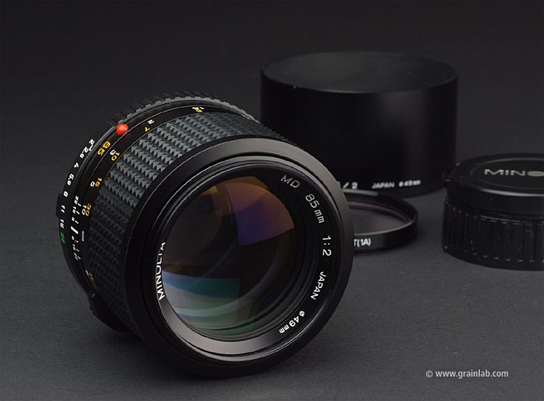 Minolta MD 85mm f/2 - Grainlab