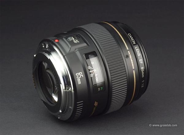 Canon EF 85mm f/1.8 USM