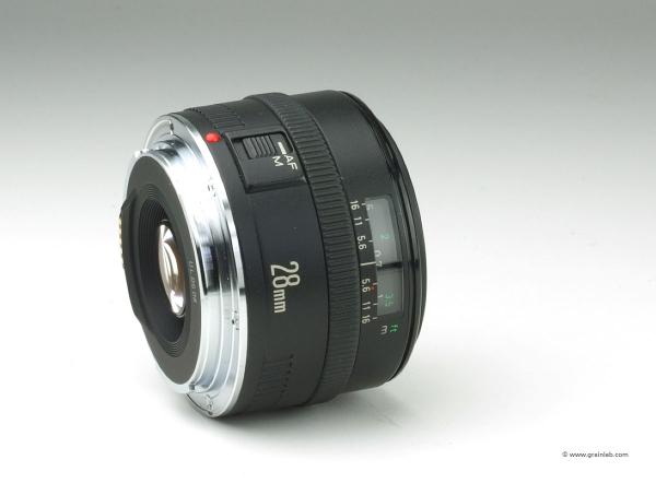 Canon EF 28mm f/2.8