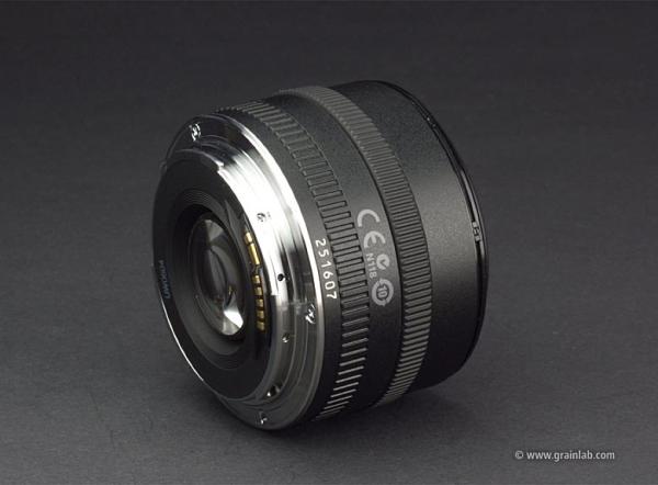 Canon EF 35mm f/2