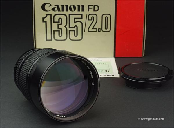 売り本物【美品】Canon NEW FD 135mm F2.8 キャノン フィルムカメラ