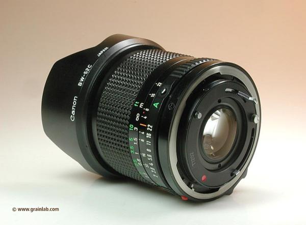 Canon FD 24mm f/2.0 - Grainlab