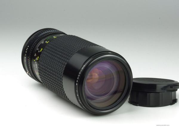 Tokina AT-X 50-250mm f/4-5.6 - Canon FD