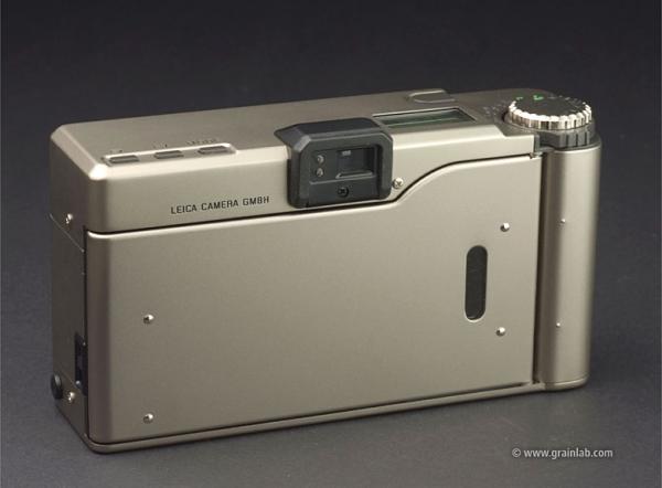 Leica Minilux + Summarit 40mm f/2.4