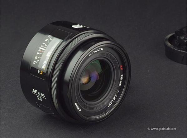 Minolta AF 28mm f/2.8 - Grainlab