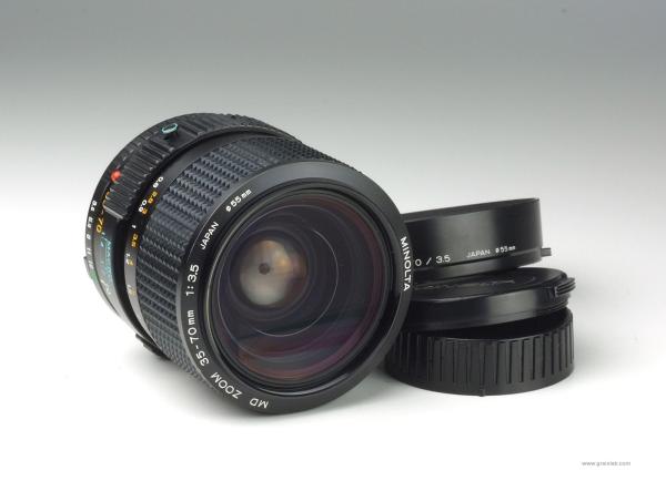 Minolta MD 35-70mm f/3.5 Macro