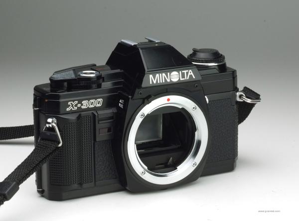 Minolta X-300 black