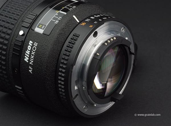 Nikon AF Nikkor 28mm f/1.4 D Aspherical