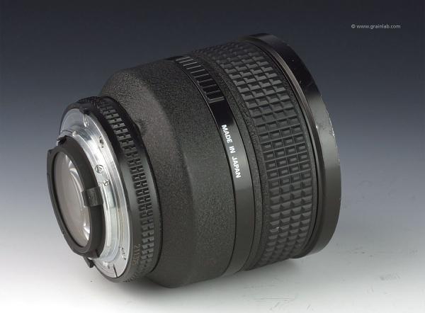 Nikon AF Nikkor 85mm f/1.4 D