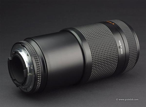 Nikon AF Nikkor 70-210mm f/4-5.6 D