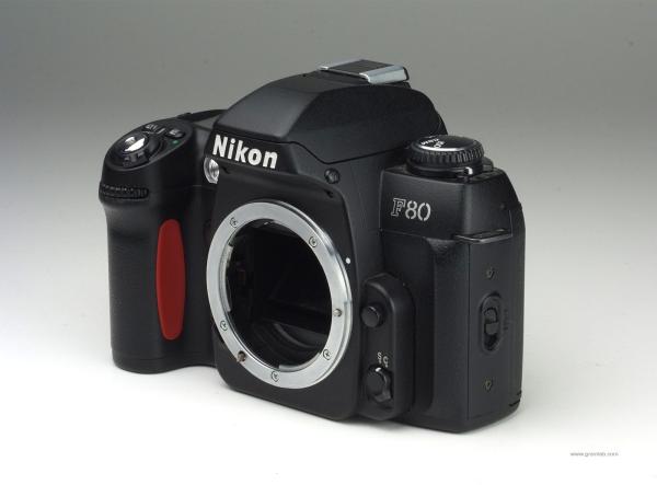 Nikon F80s