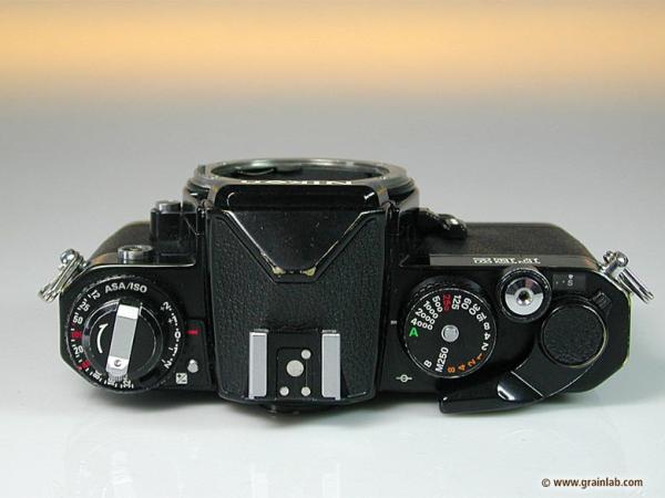 Nikon FE2 black