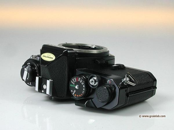 Nikon FE black