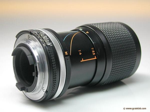 Nikon Nikkor 35-105mm f/3.5-4.5 AiS