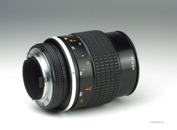 Nikon Micro-Nikkor 105mm f/4 AI