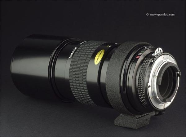 Nikon Nikkor 300mm f/4.5 AI - Grainlab