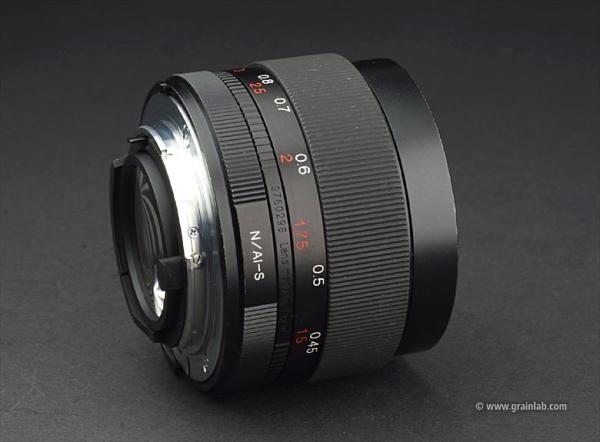 Voigtländer Nokton 58mm f/1.4 - Nikon AIS