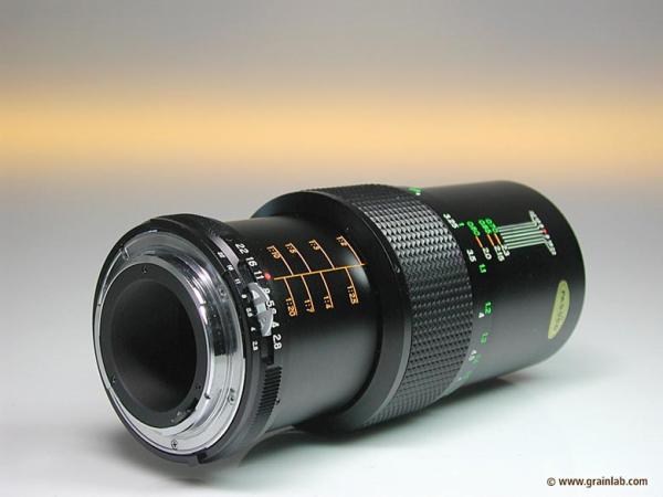 Vivitar 2.8/135mm Macro - Nikon AI