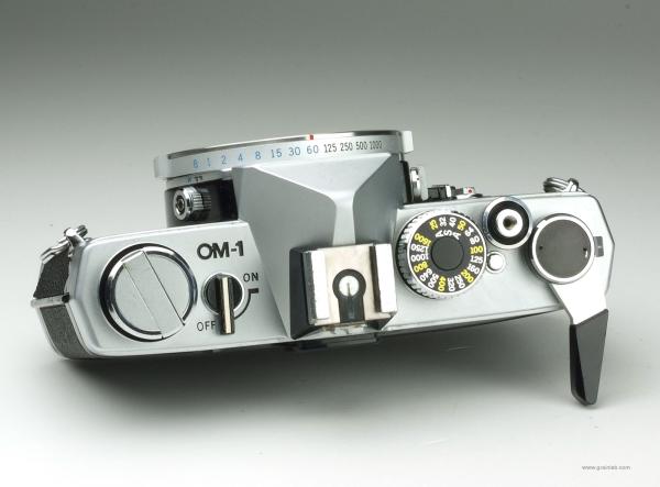 Olympus OM-1