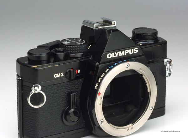 Olympus OM-2 black