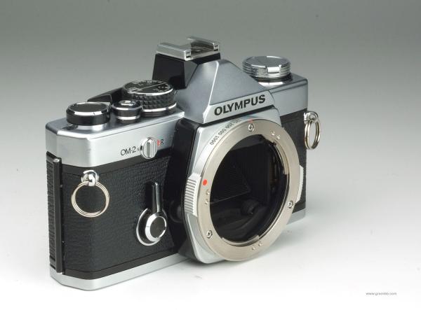 Olympus OM-2n